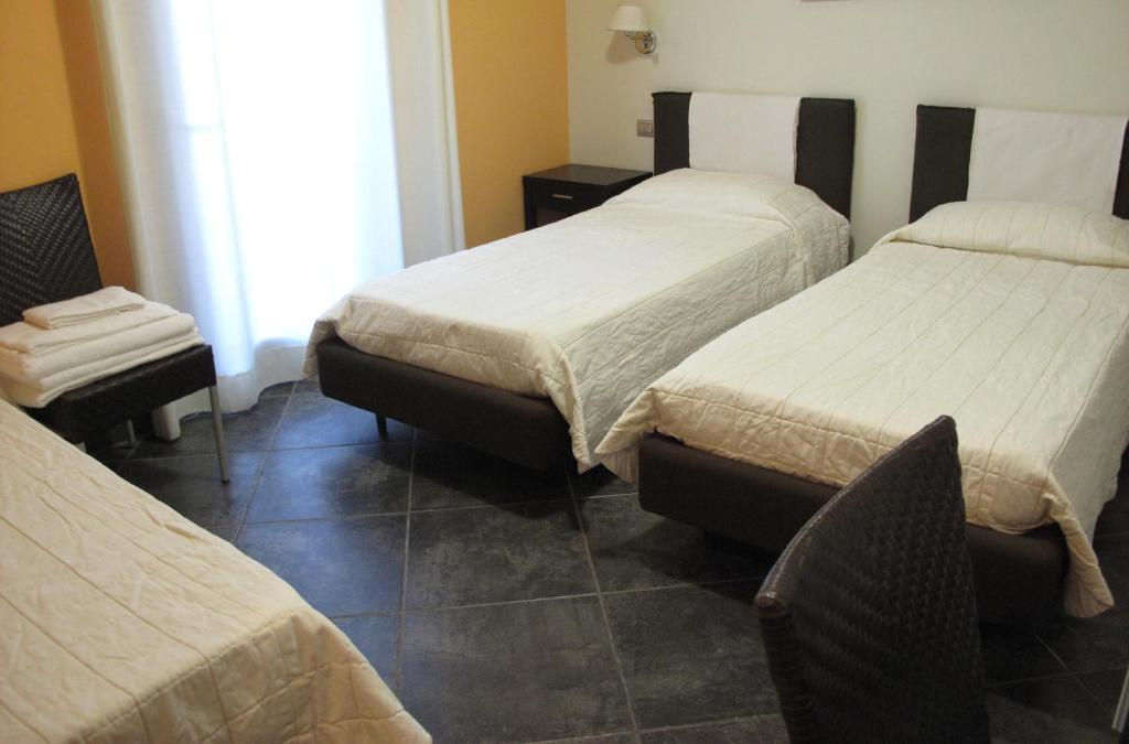 Hotel La Cavalera Augusta Szoba fotó