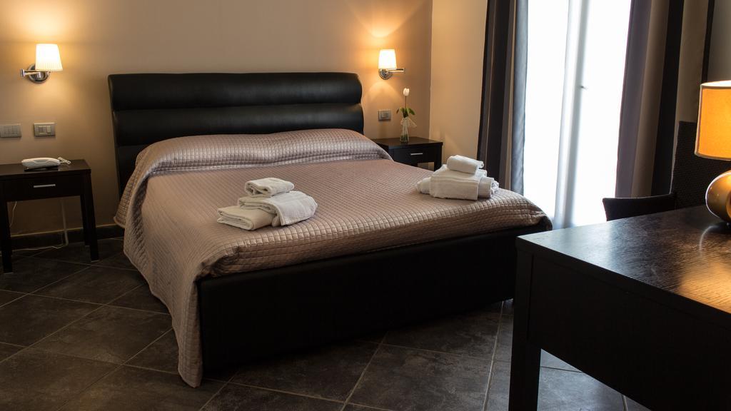 Hotel La Cavalera Augusta Kültér fotó