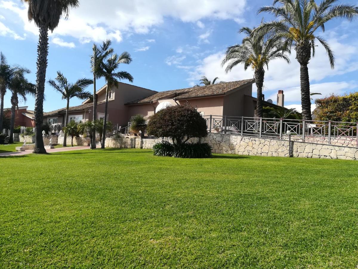 Hotel La Cavalera Augusta Kültér fotó
